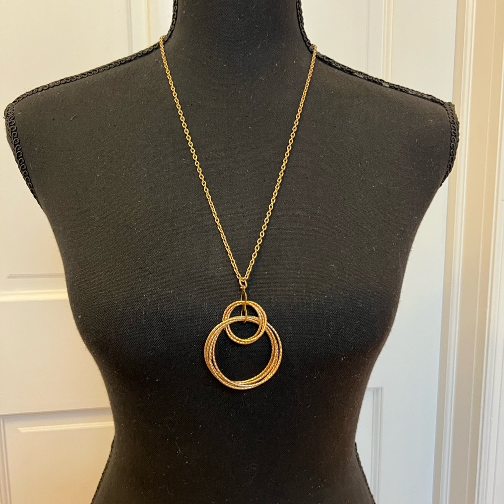 Necklace with Circles Pendant - gold tone